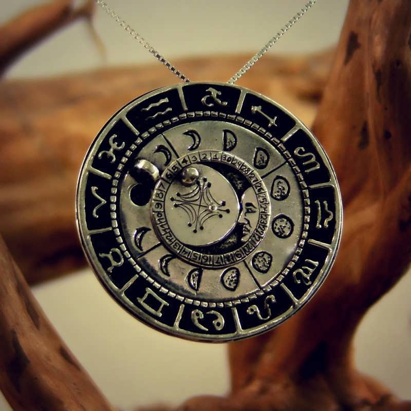 The Lunar Phases Talisman (*Limited Edition*)